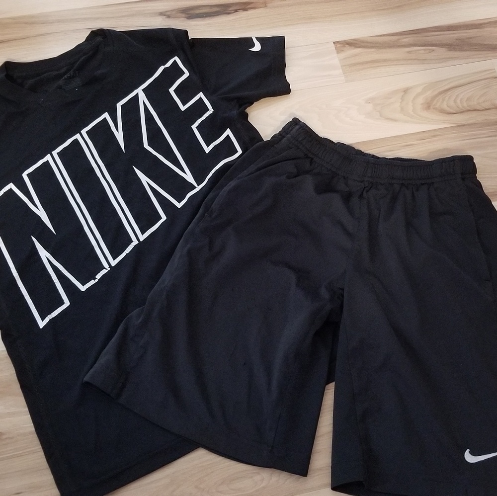 Boys nike short outfit